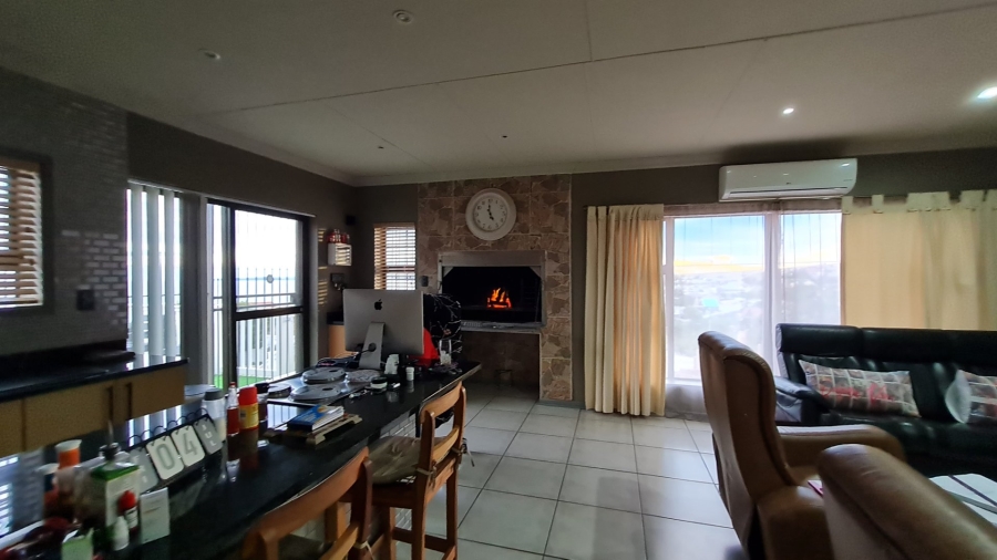 4 Bedroom Property for Sale in Dana Bay Western Cape
